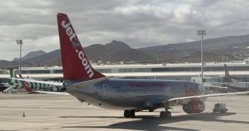Flugzeug Jet2 Teneriffa Kanaren
