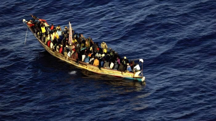 Migration Kanaren Migranten Flüchtlinge Boot Meer
